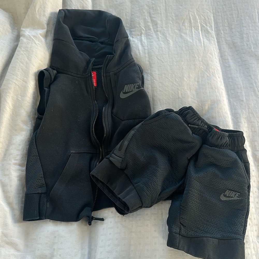 Boys Nike Athletic Shorts & Vest Set